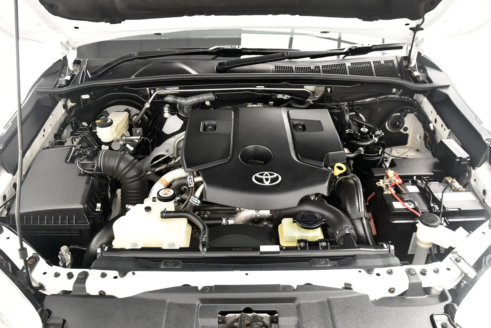 2018 Toyota Hilux Gallery Image 22