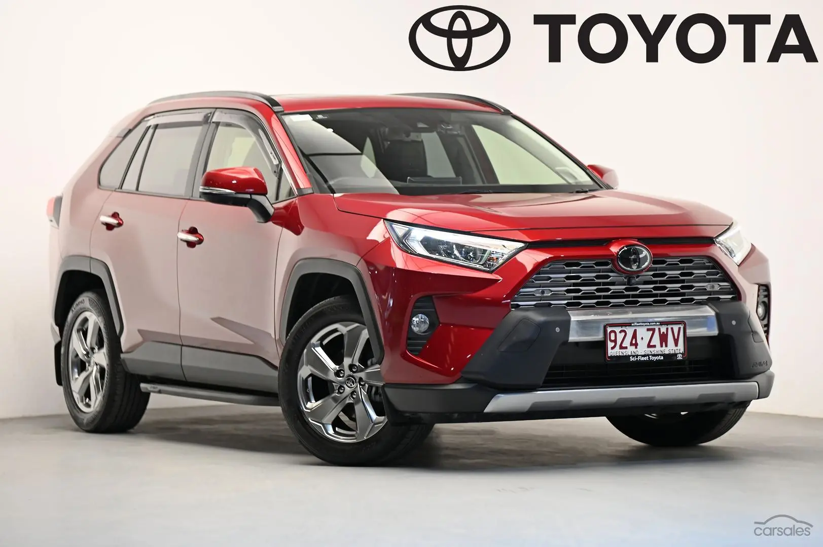 2019 Toyota RAV4 Image 1