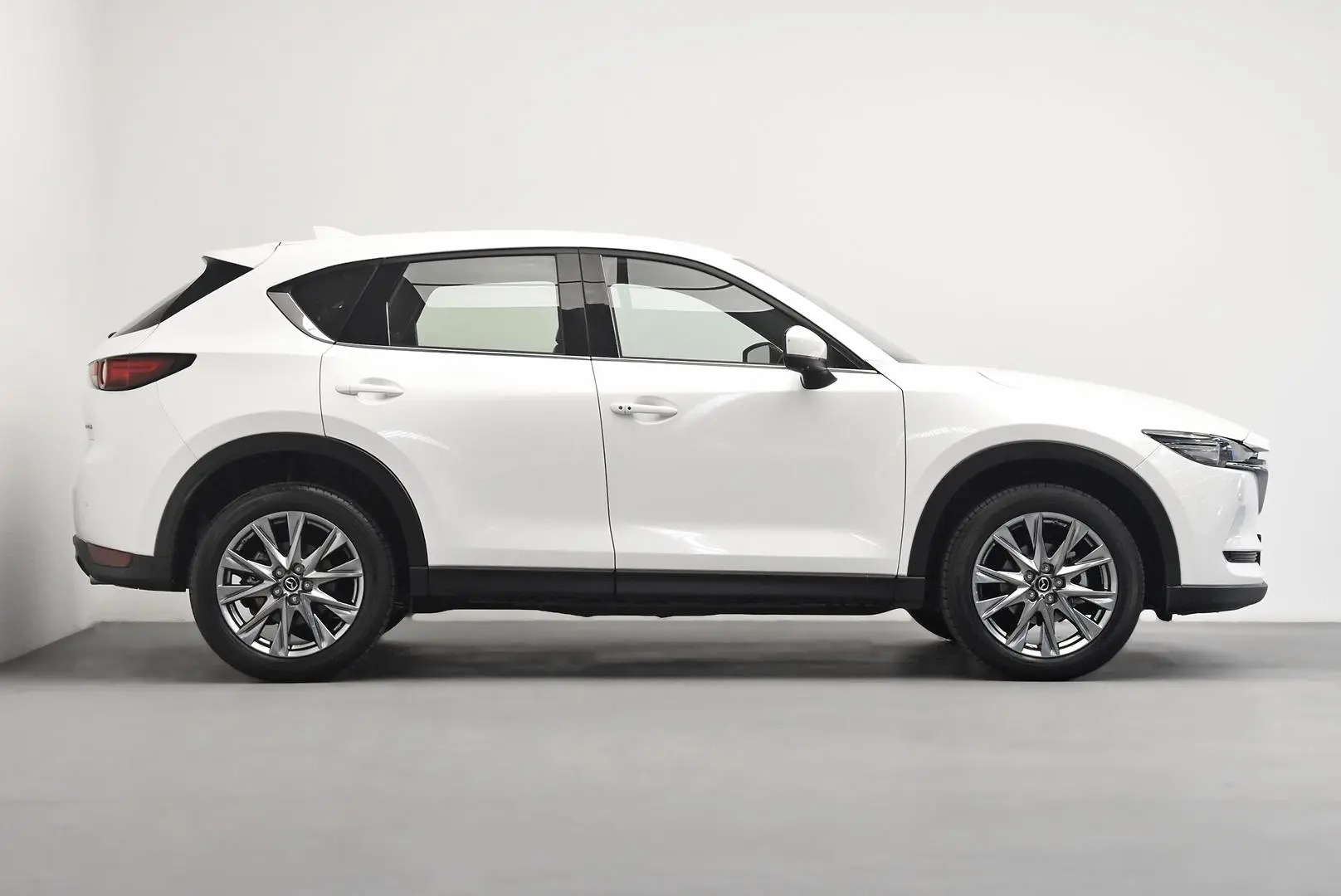2021 Mazda CX-5 Gallery Image 3