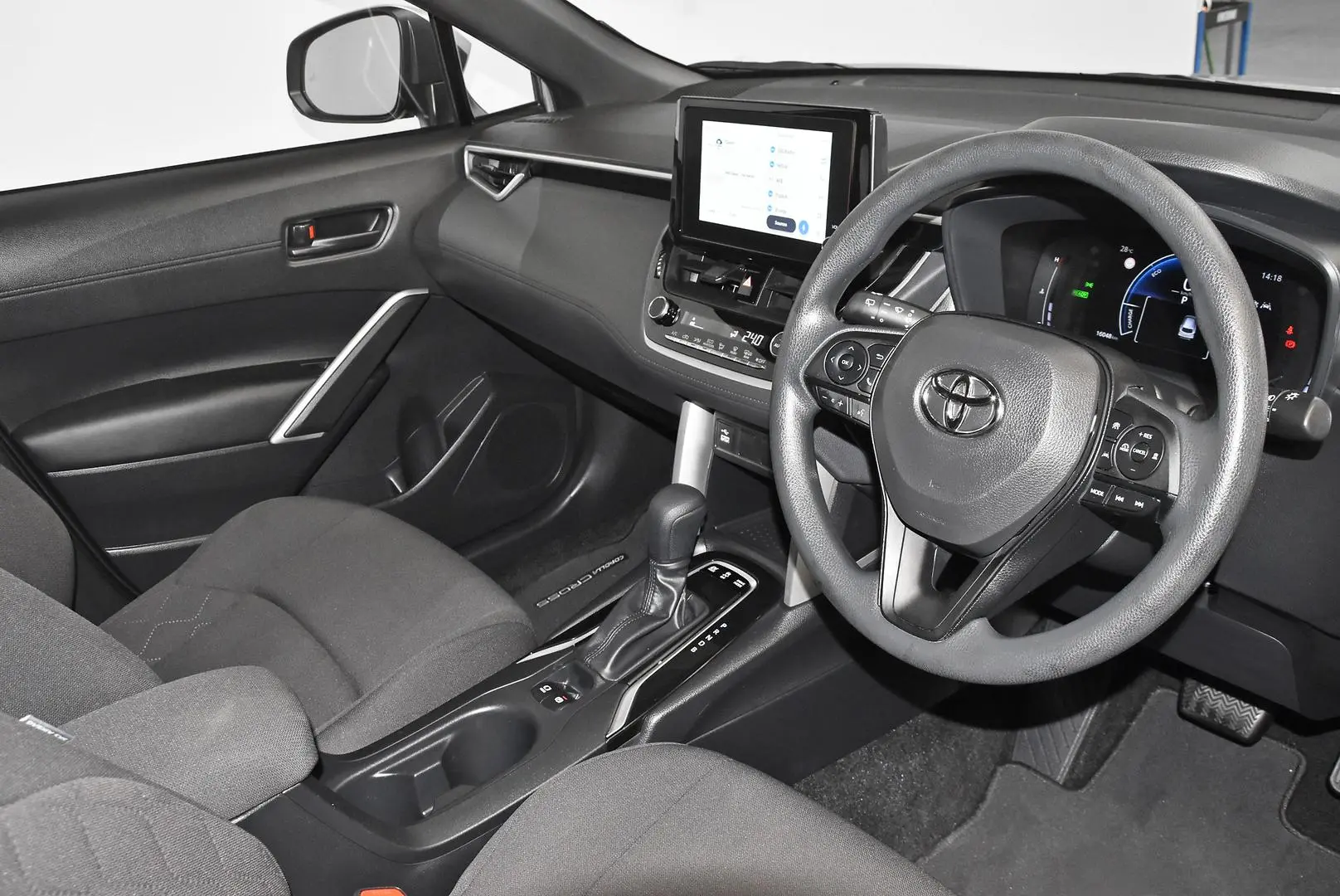 2023 Toyota Corolla Cross Gallery Image 9