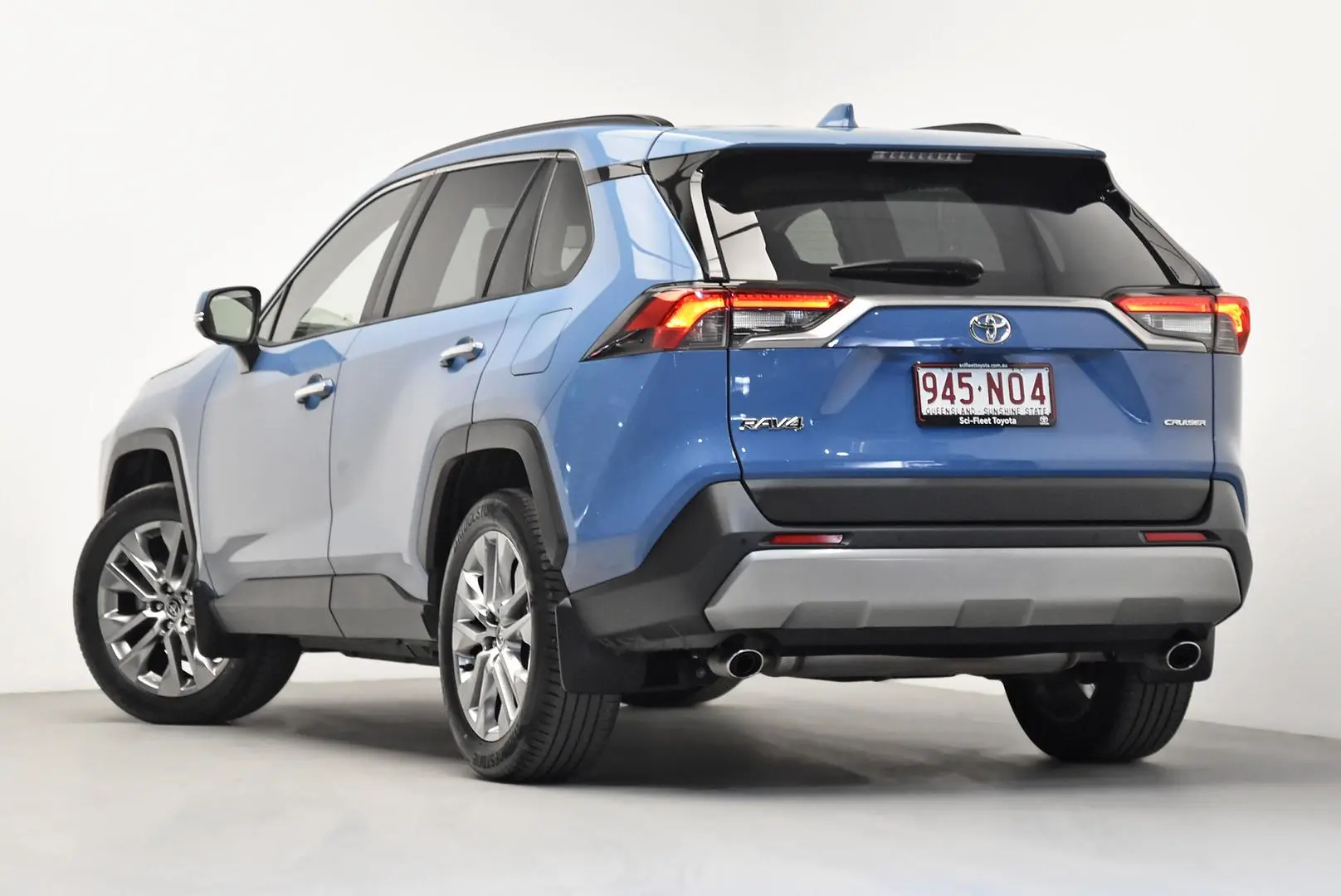 2023 Toyota RAV4 Gallery Image 5