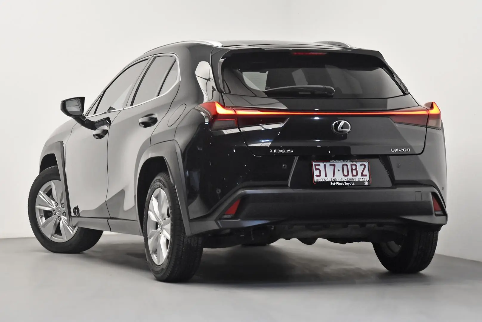 2019 Lexus UX Gallery Image 5