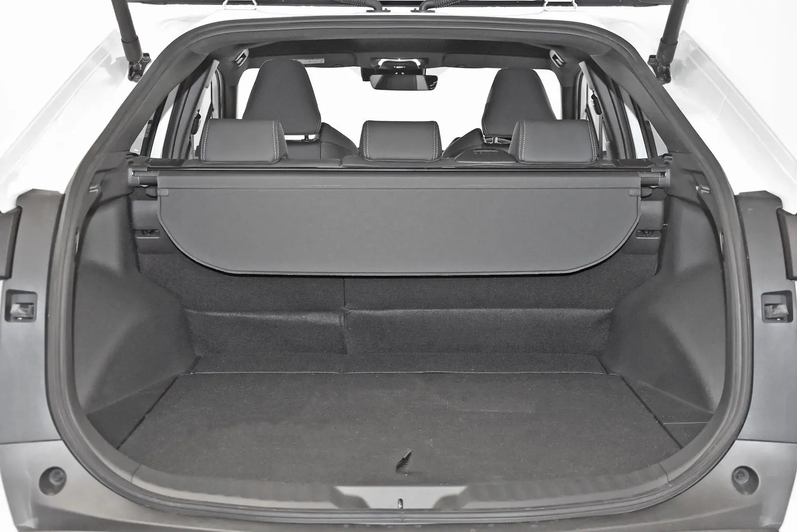 2024 Toyota bZ4X Gallery Image 20