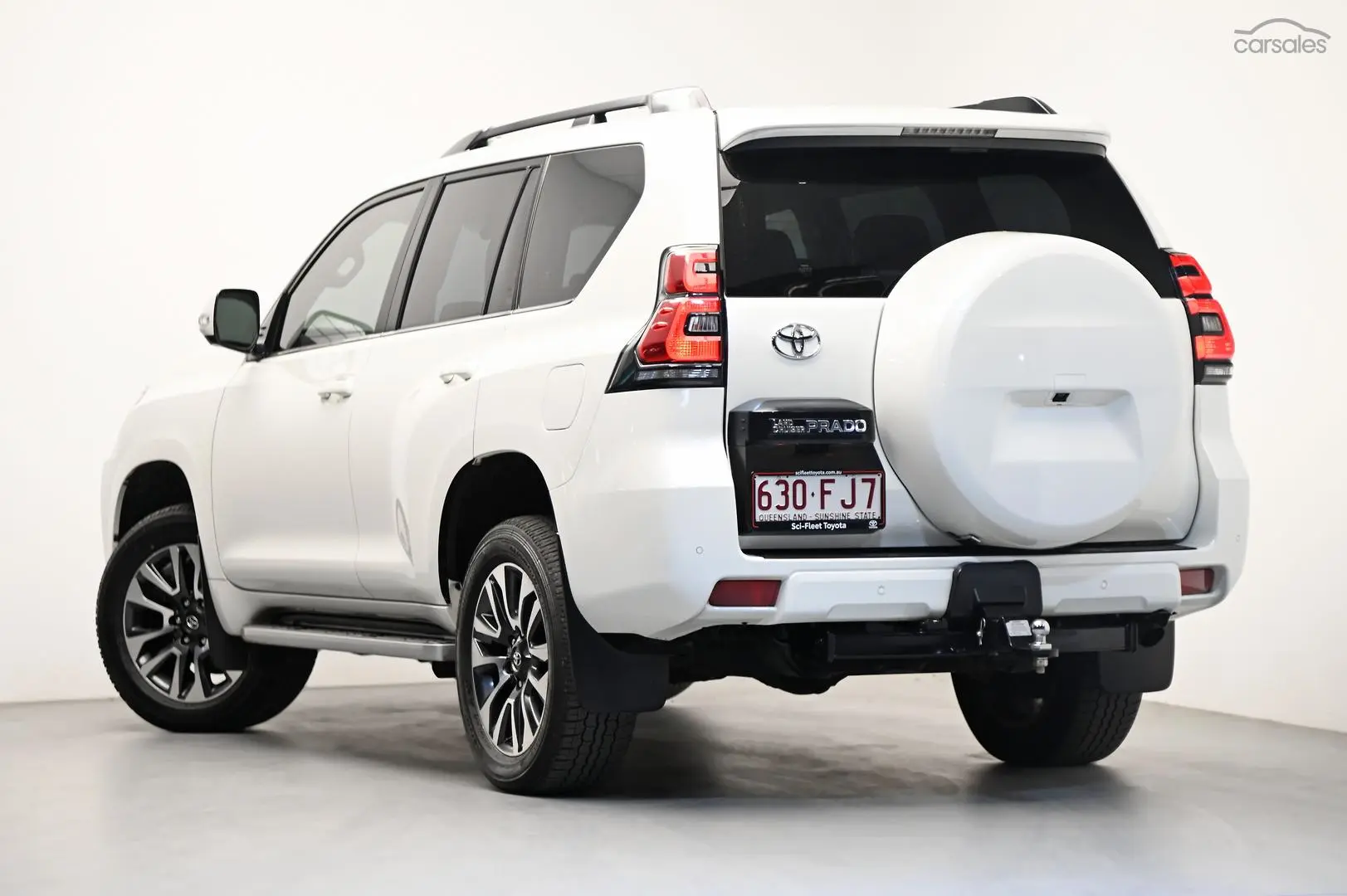 2022 Toyota Landcruiser Prado Image 5