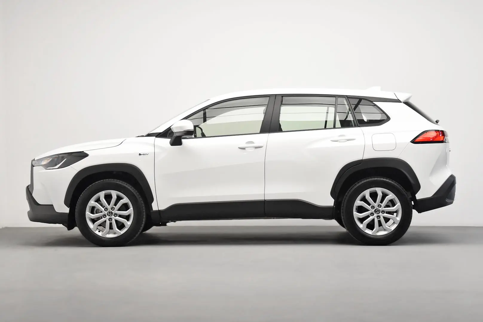 2024 Toyota Corolla Cross Gallery Image 4