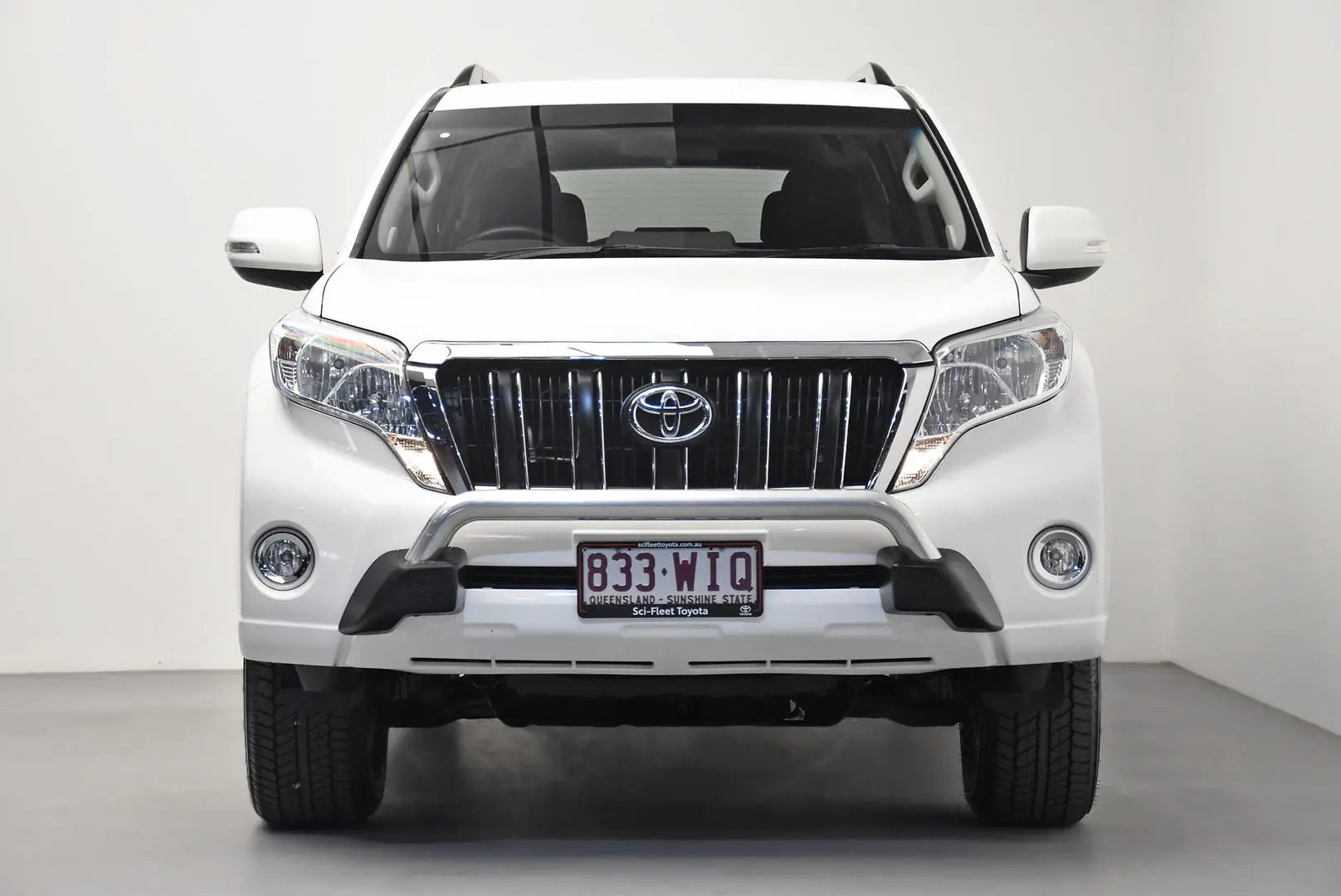 2016 Toyota Landcruiser Prado Gallery Image 2