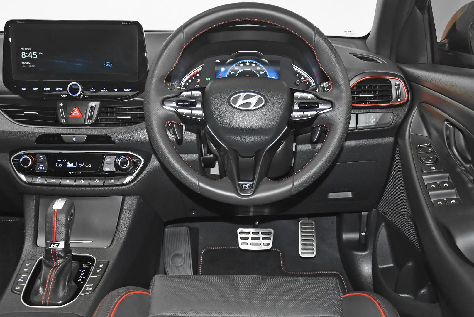 2023 Hyundai I30 Gallery Image 14