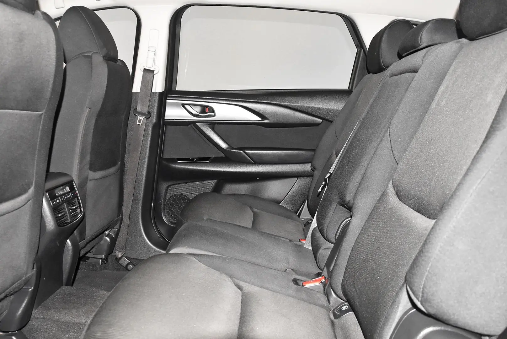 2020 Mazda CX-9 Gallery Image 18