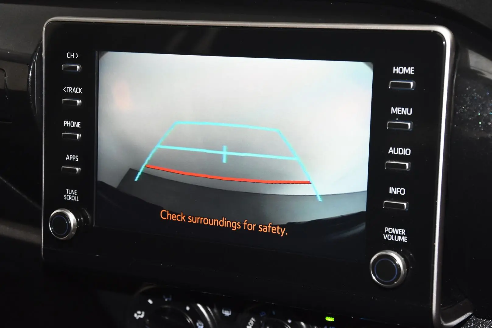 2023 Toyota Hilux Gallery Image 12