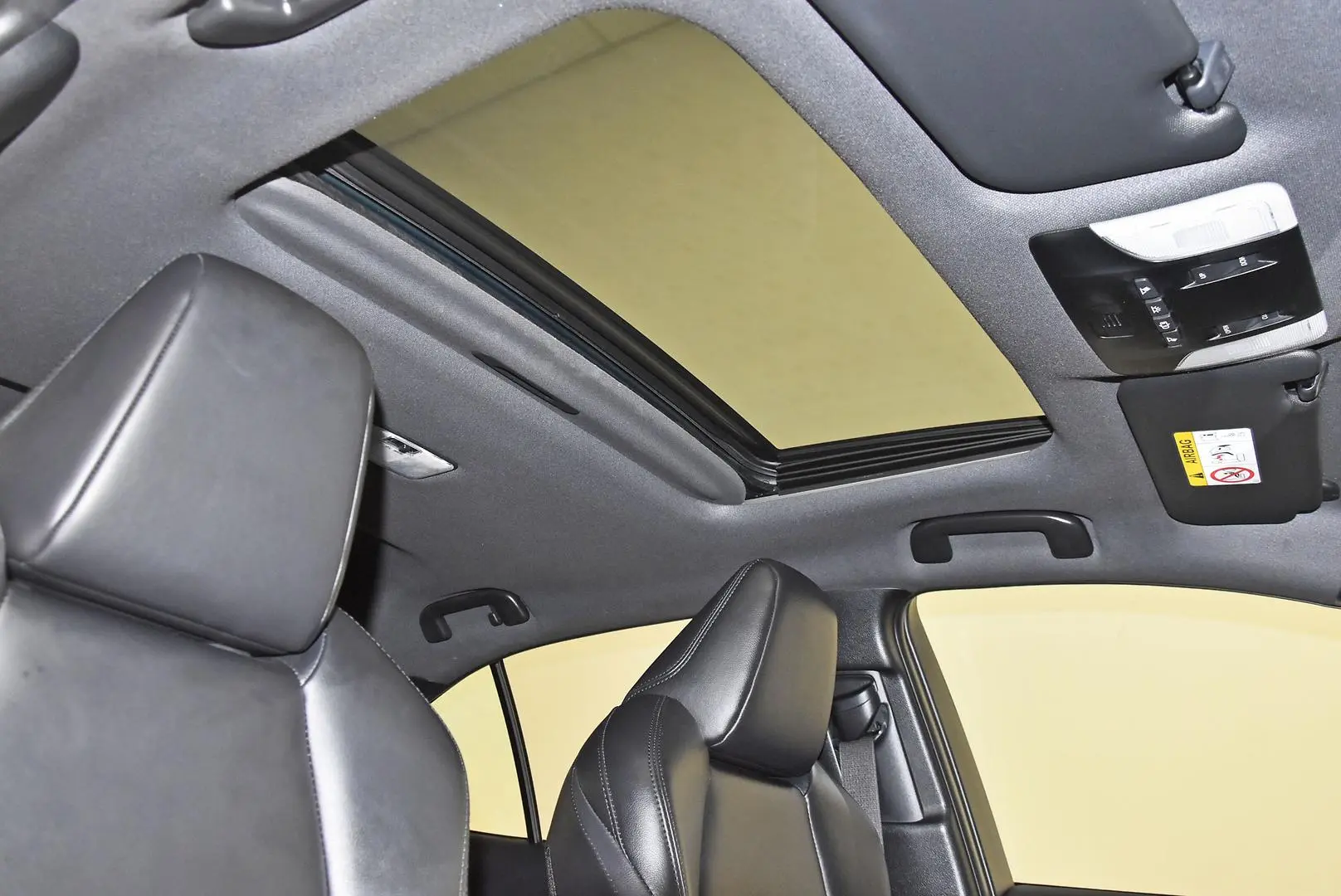 2020 Toyota Corolla Gallery Image 20