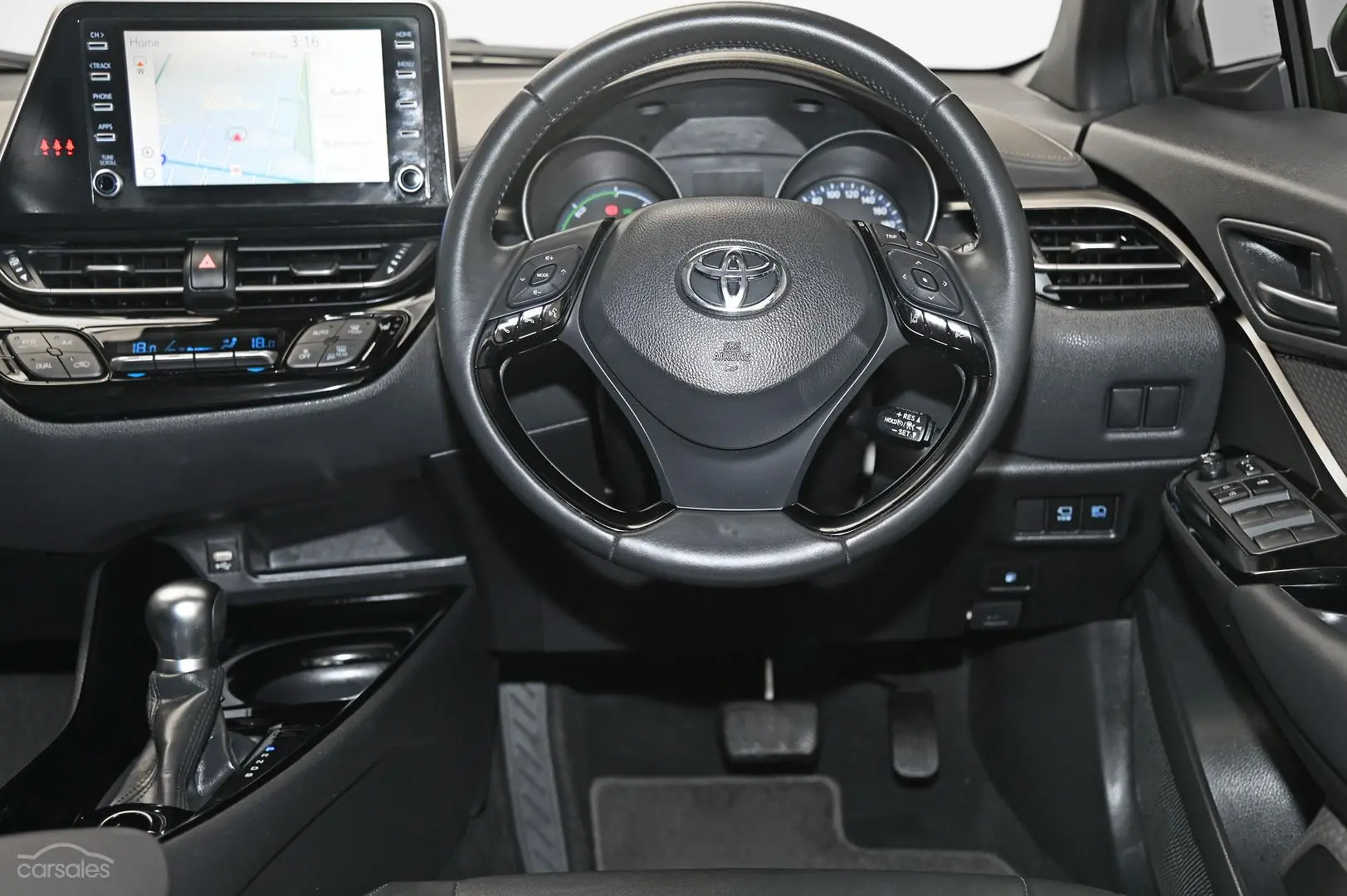 2020 Toyota C-HR Image 15