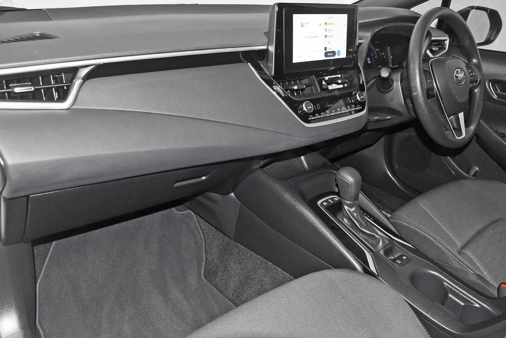 2025 Toyota Corolla Gallery Image 17