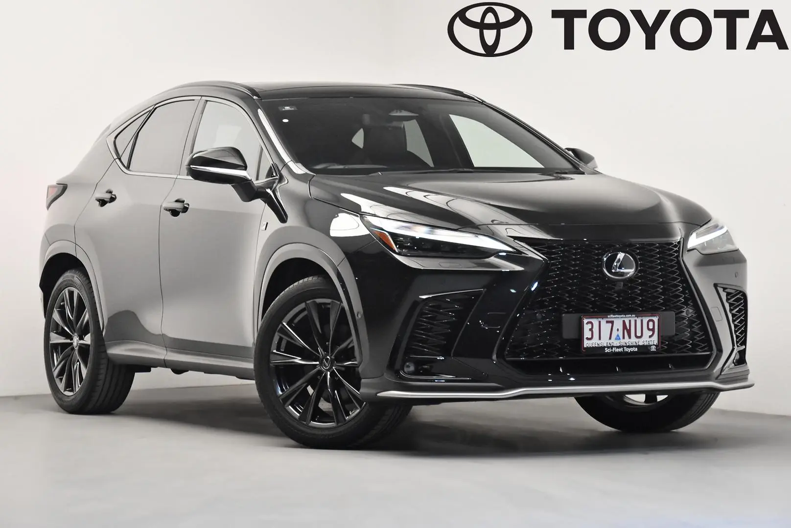 2022 Lexus NX Gallery Image 1