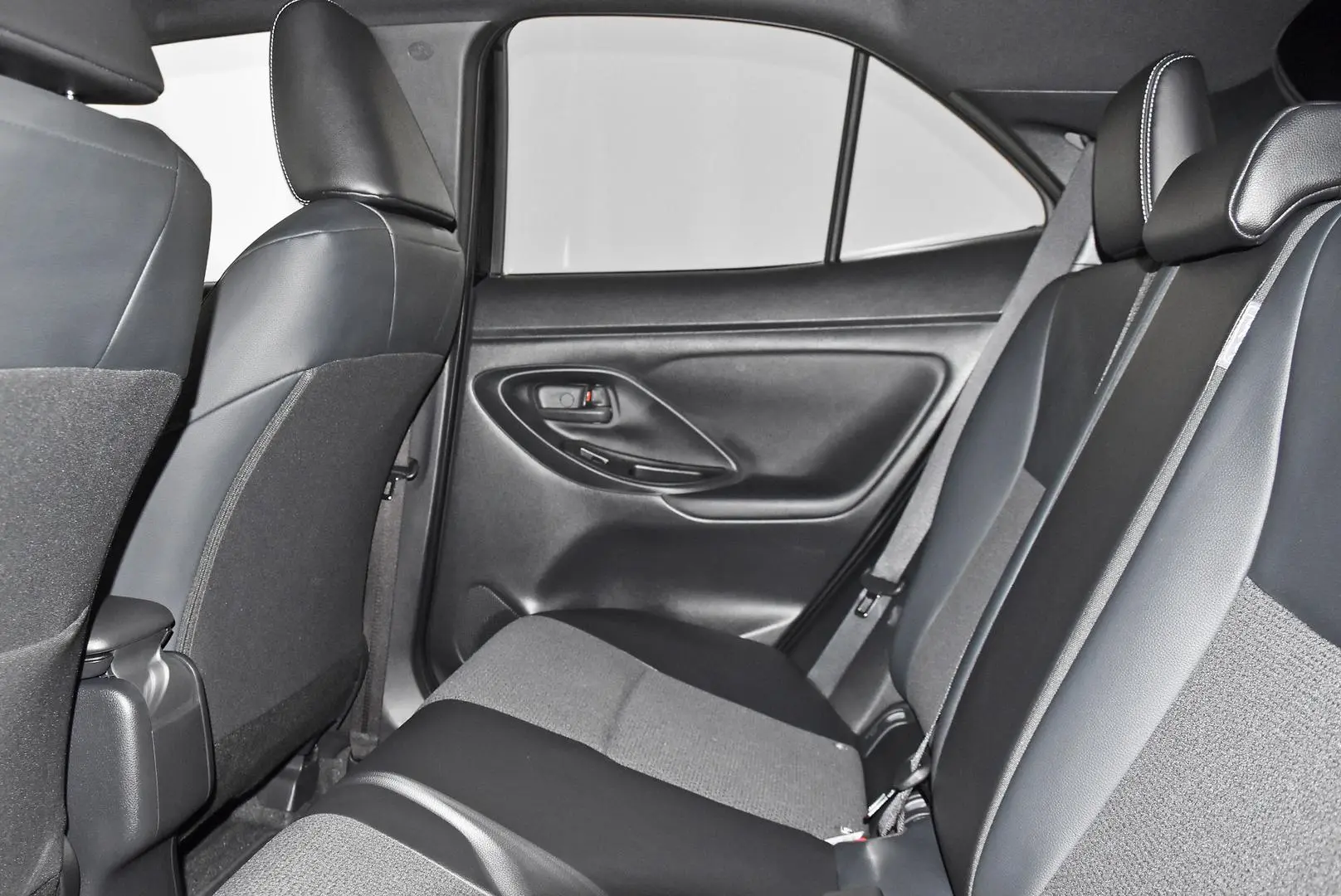 2024 Toyota Yaris Cross Gallery Image 19