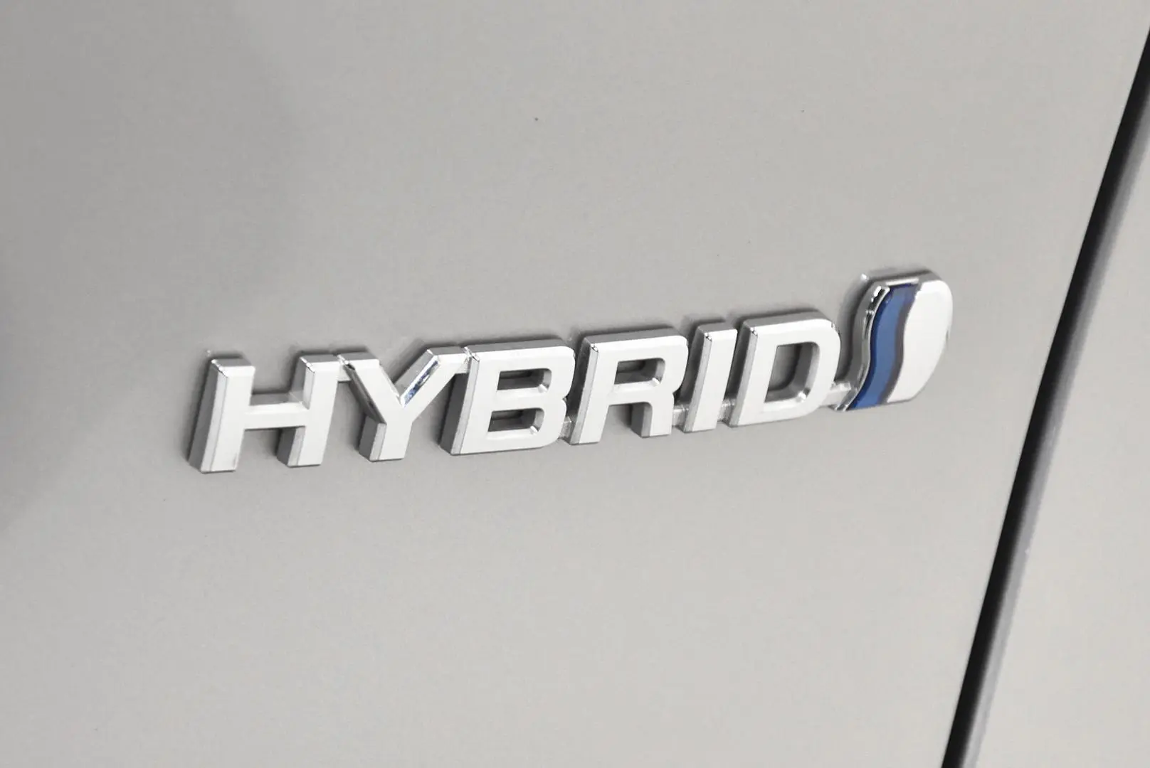 2024 Toyota RAV4 Gallery Image 8