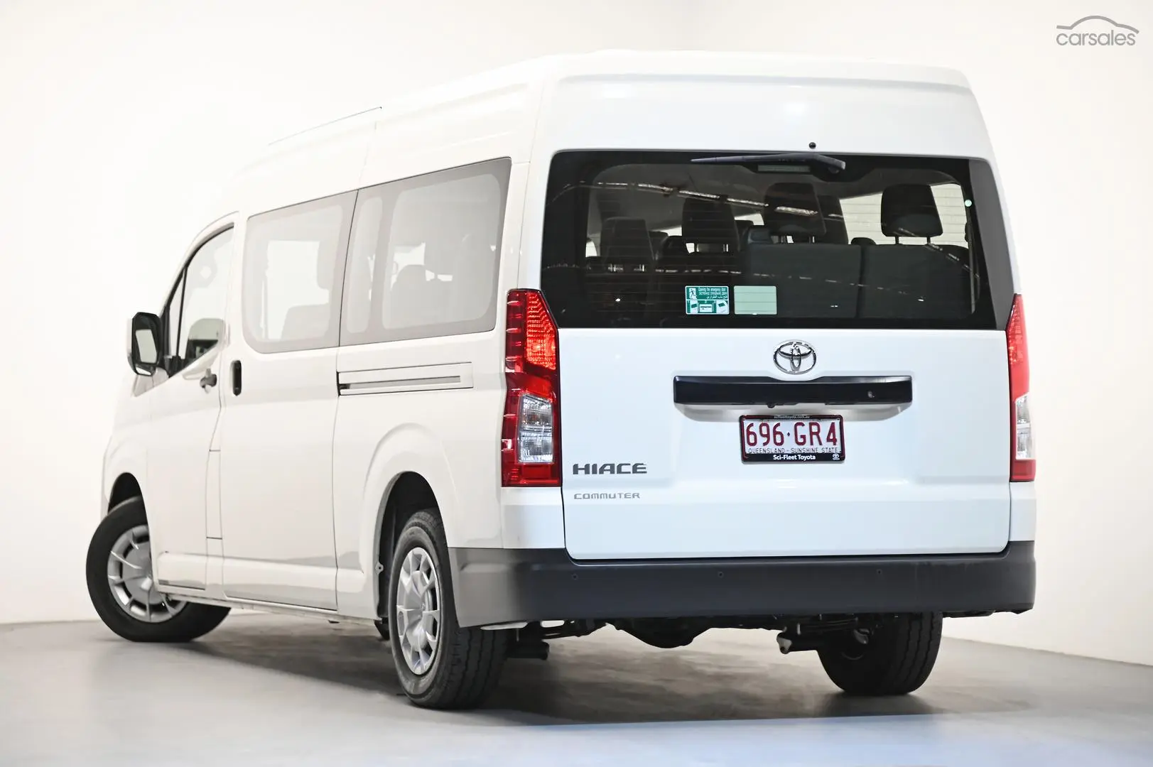 2020 Toyota Hiace Image 5