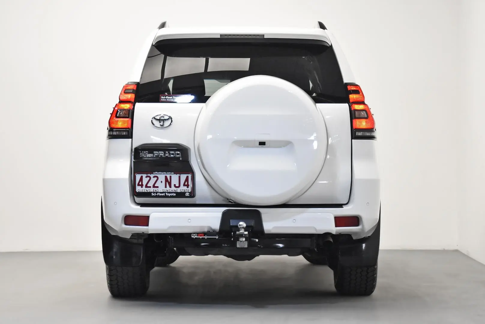 2017 Toyota Landcruiser Prado Gallery Image 6