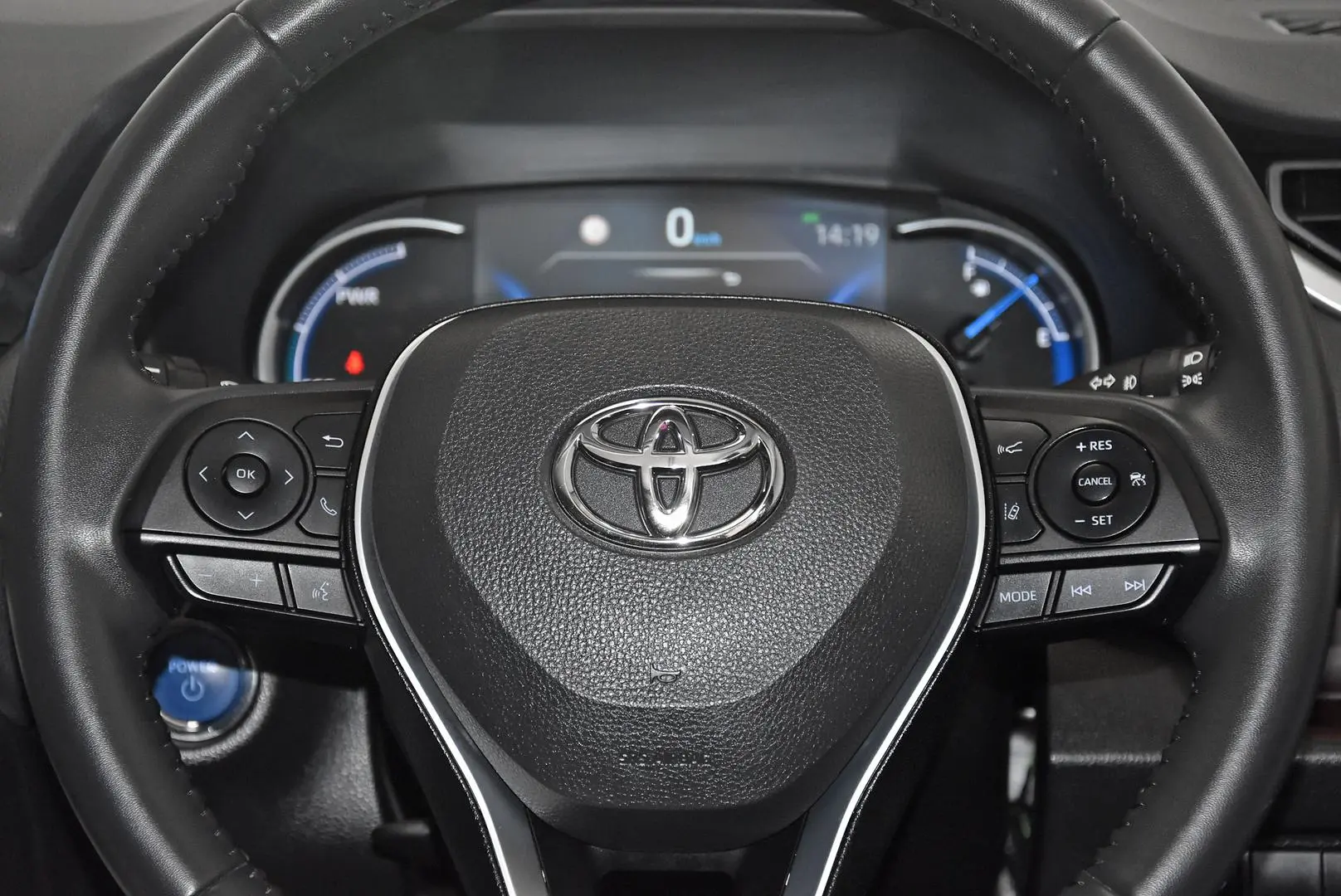 2022 Toyota RAV4 Gallery Image 16