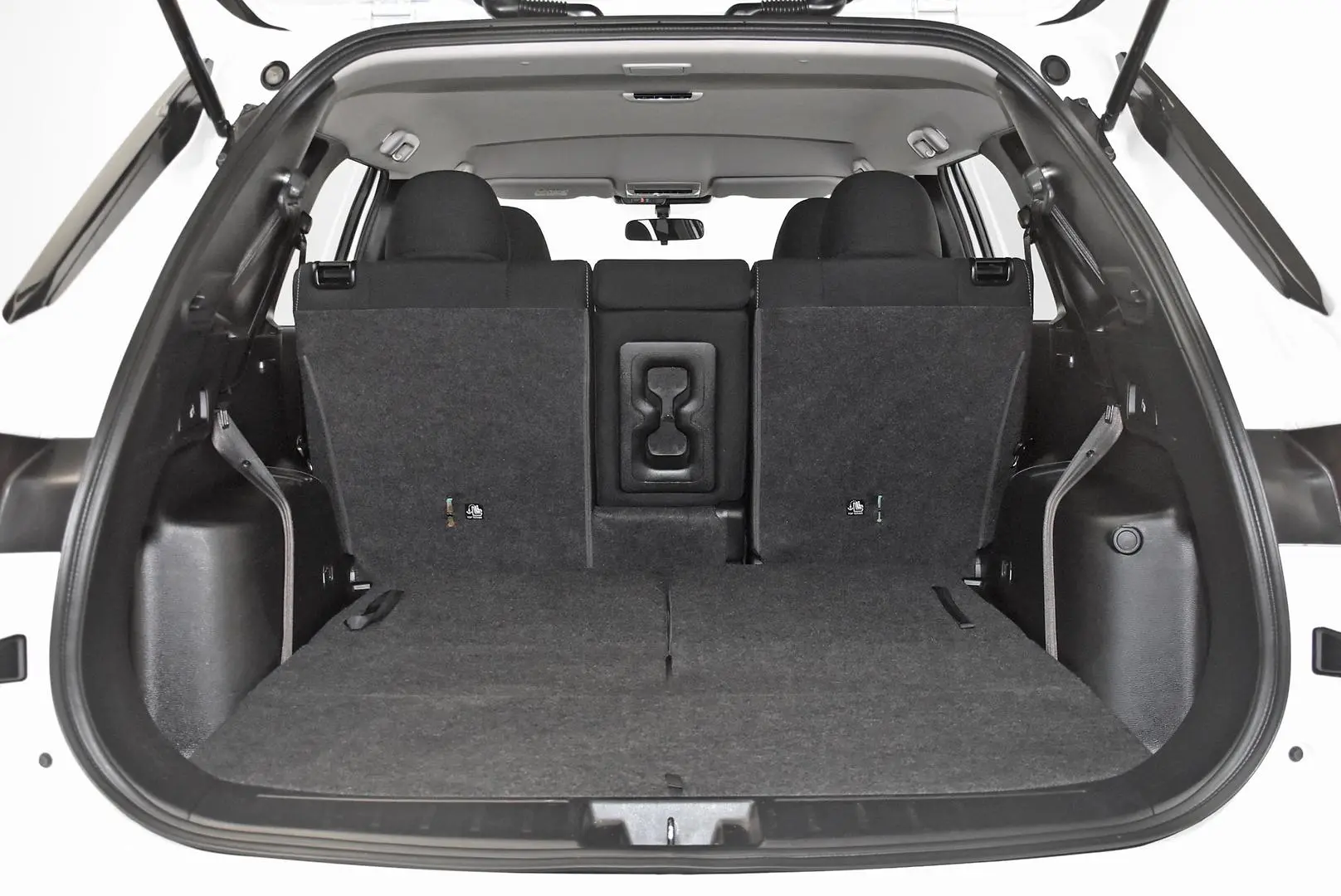 2023 Mitsubishi Outlander Gallery Image 20