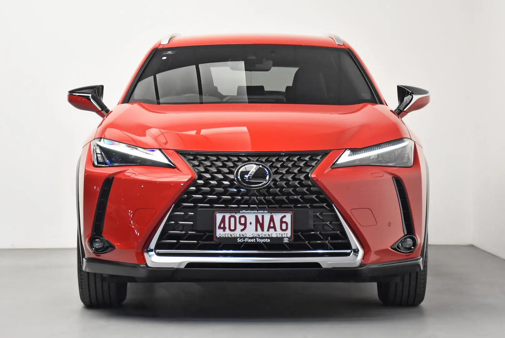 2023 Lexus UX Gallery Image 2