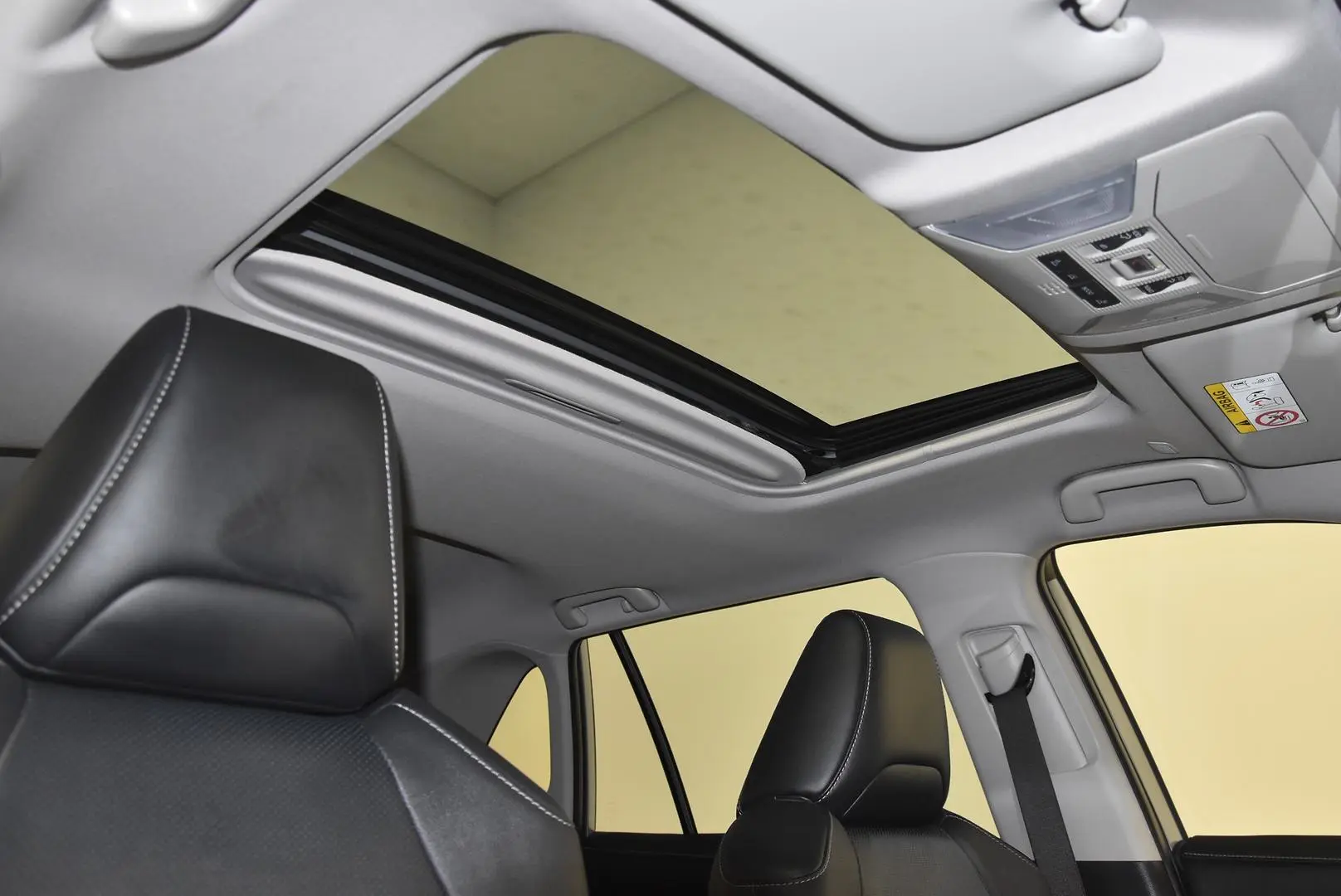 2024 Toyota RAV4 Gallery Image 19