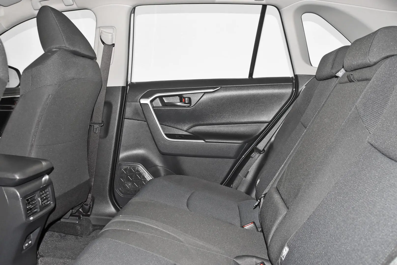 2024 Toyota RAV4 Gallery Image 19