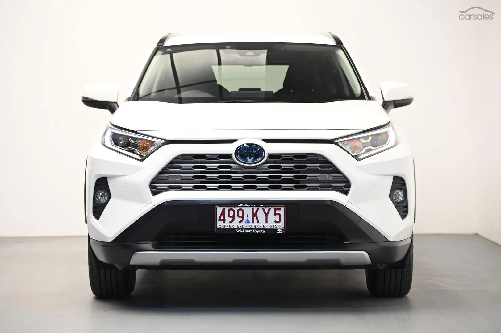 2020 Toyota RAV4 Image 2