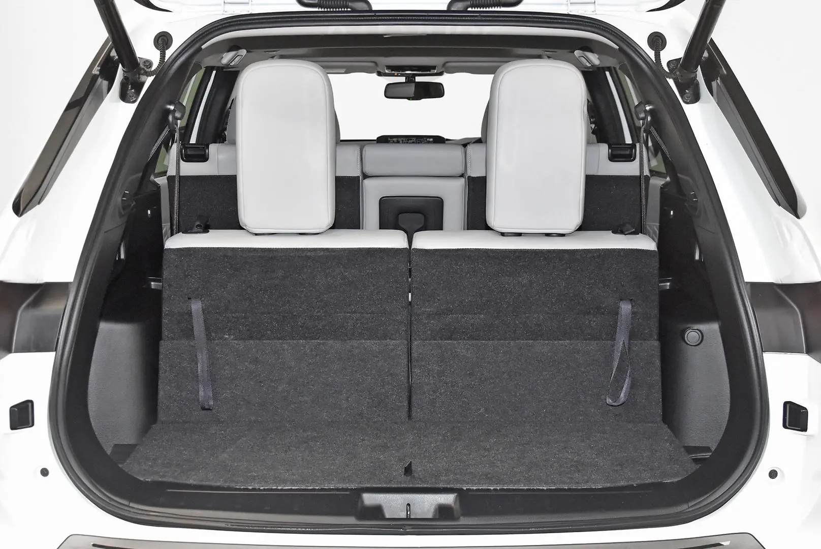 2022 Mitsubishi Outlander Gallery Image 23