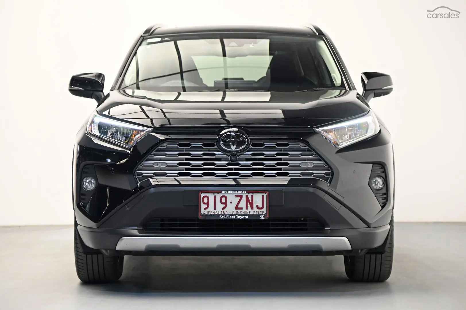 2020 Toyota RAV4 Image 2