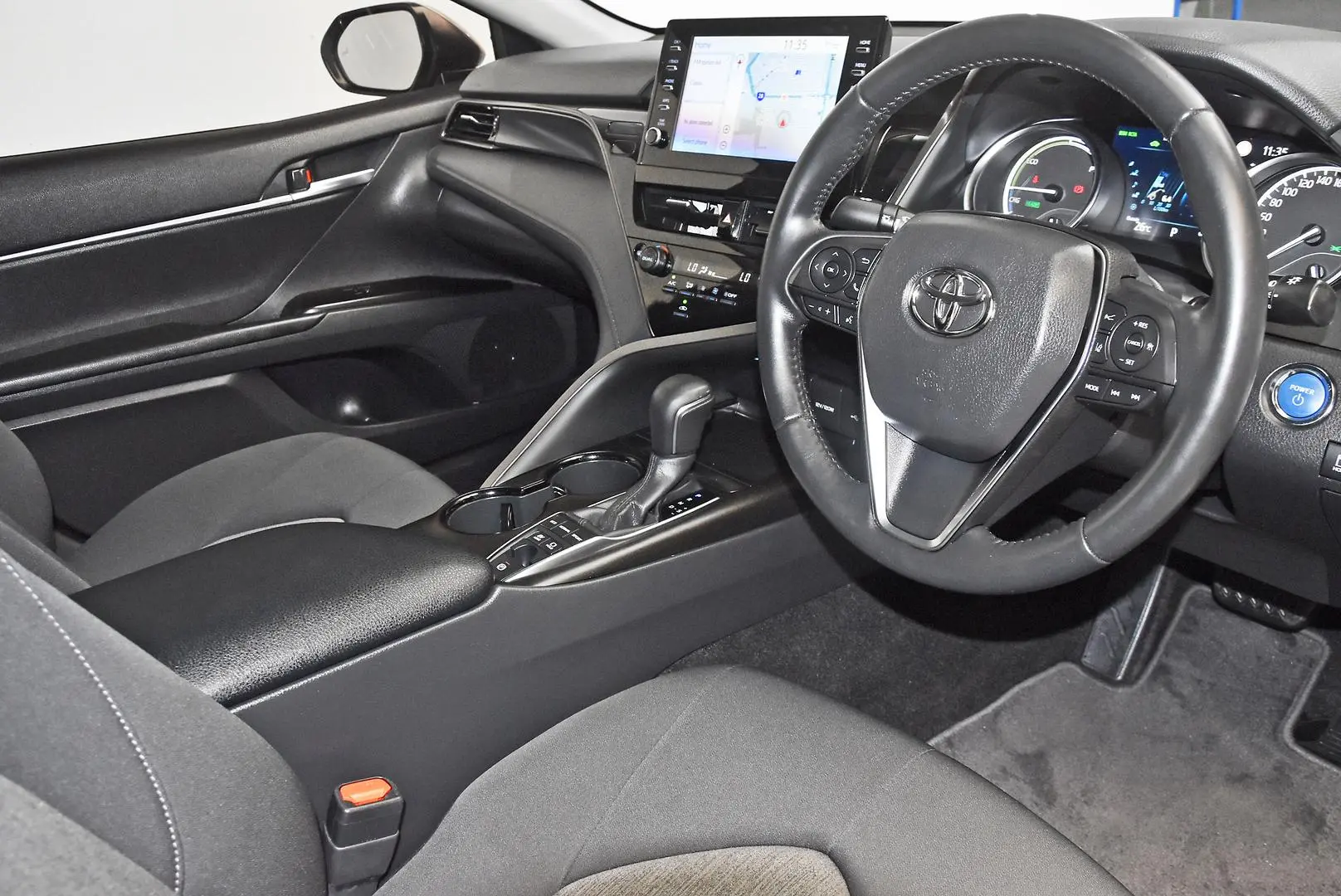 2021 Toyota Camry Gallery Image 8