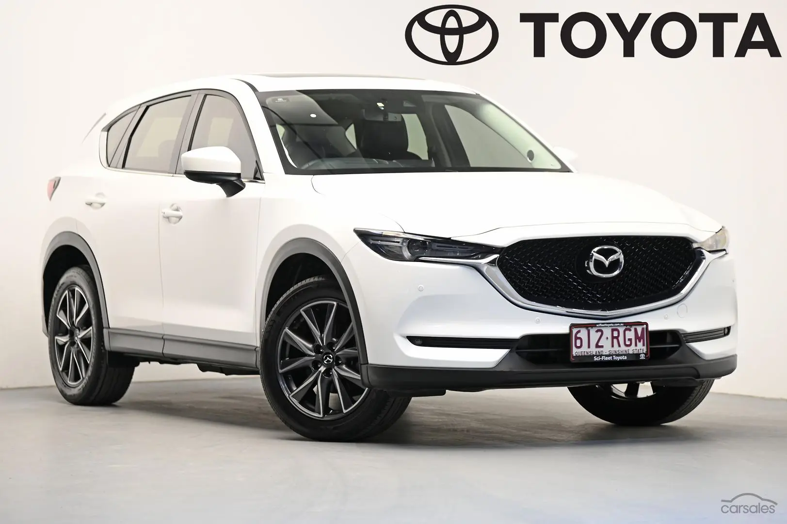 2017 Mazda CX-5 Image 1