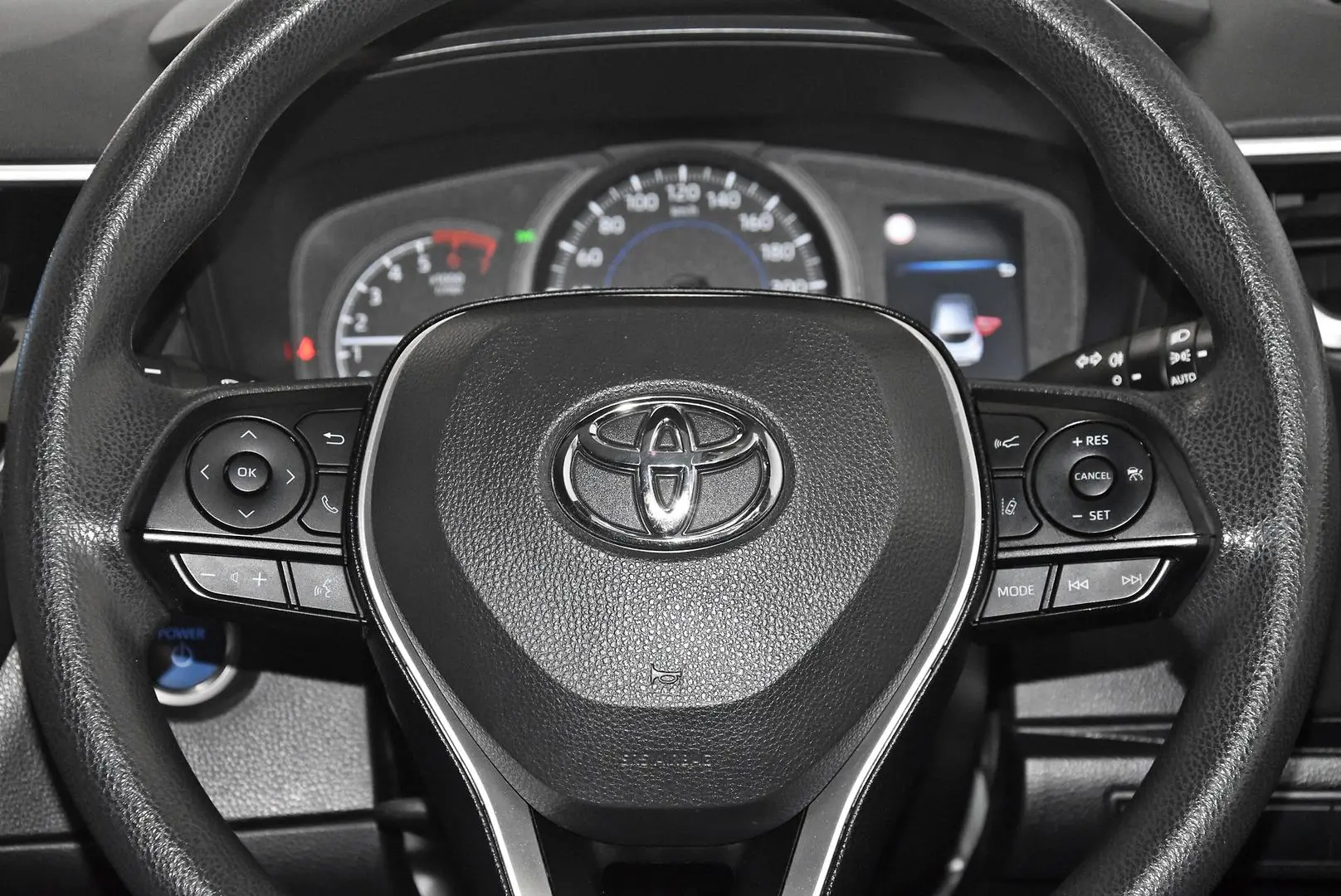 2018 Toyota Corolla Gallery Image 16