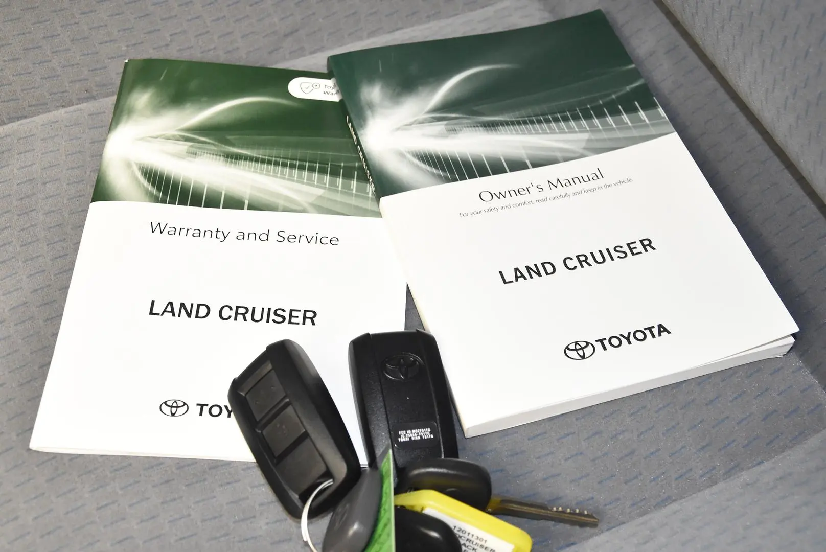 2025 Toyota Landcruiser Gallery Image 19