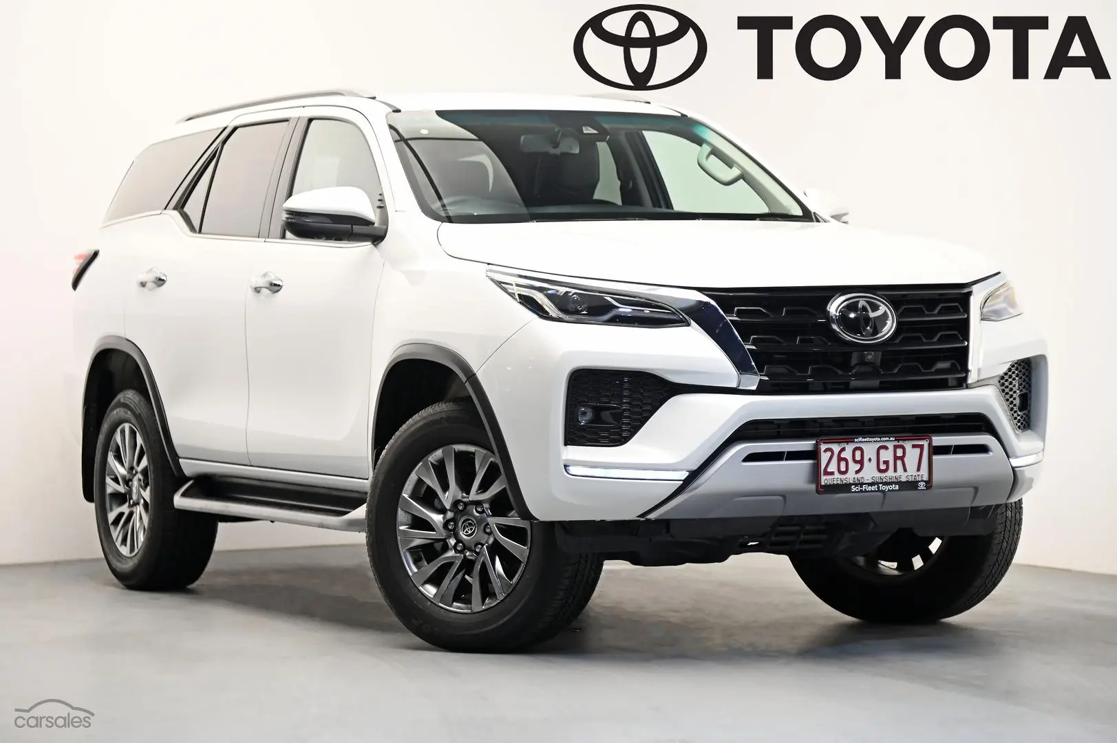 2023 Toyota Fortuner Image 1