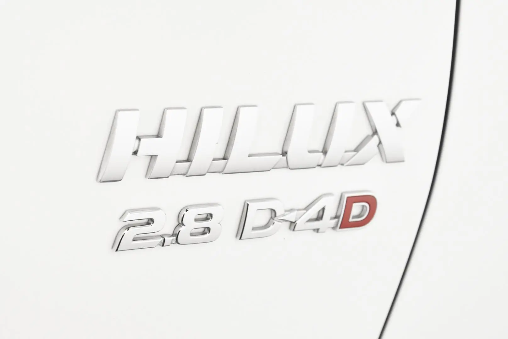 2022 Toyota Hilux Gallery Image 7