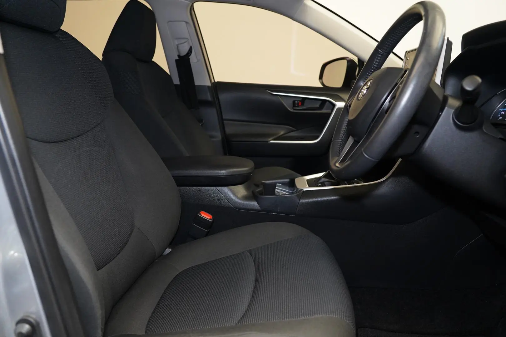 2022 Toyota RAV4 Gallery Image 22