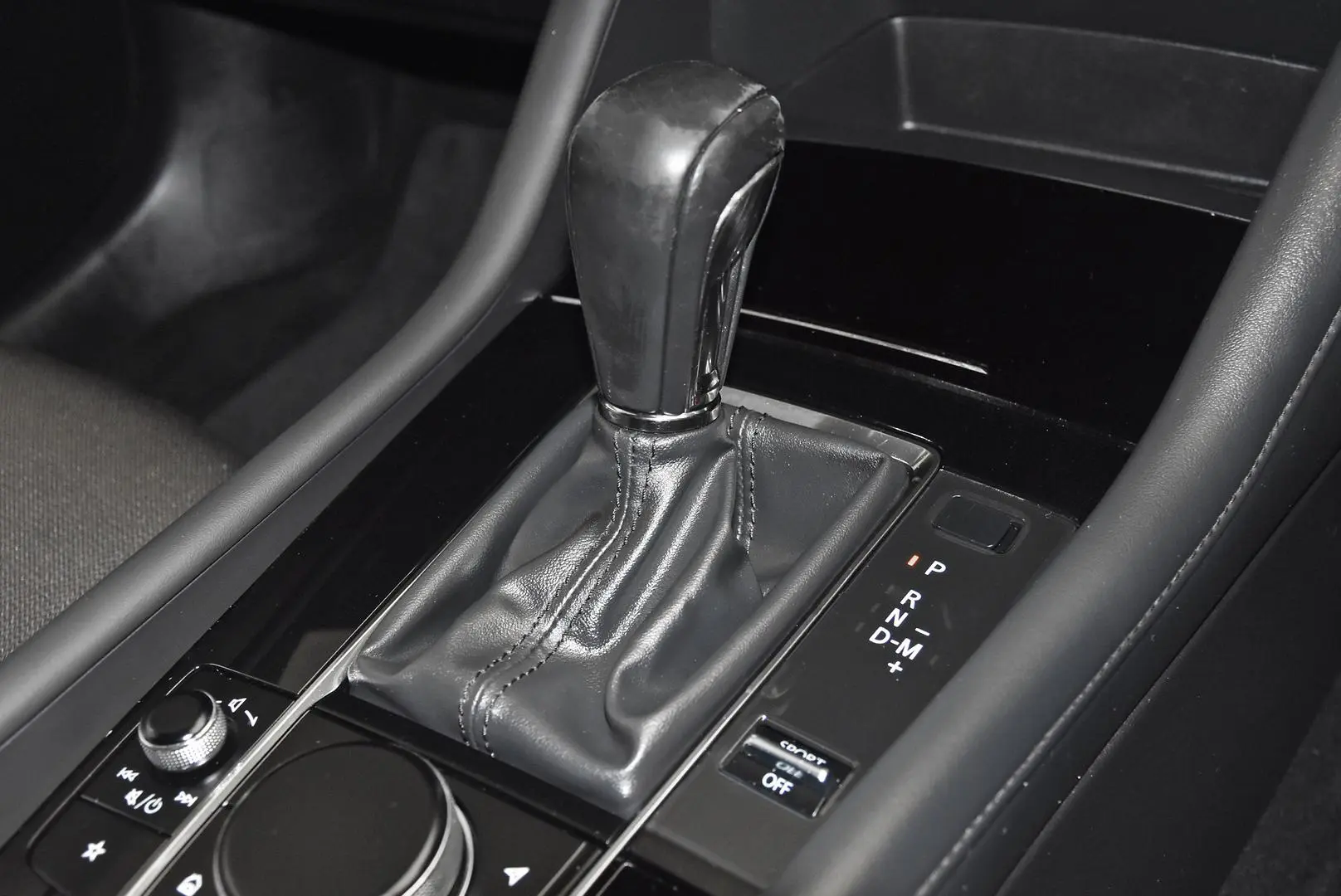 2020 Mazda 3 Gallery Image 13