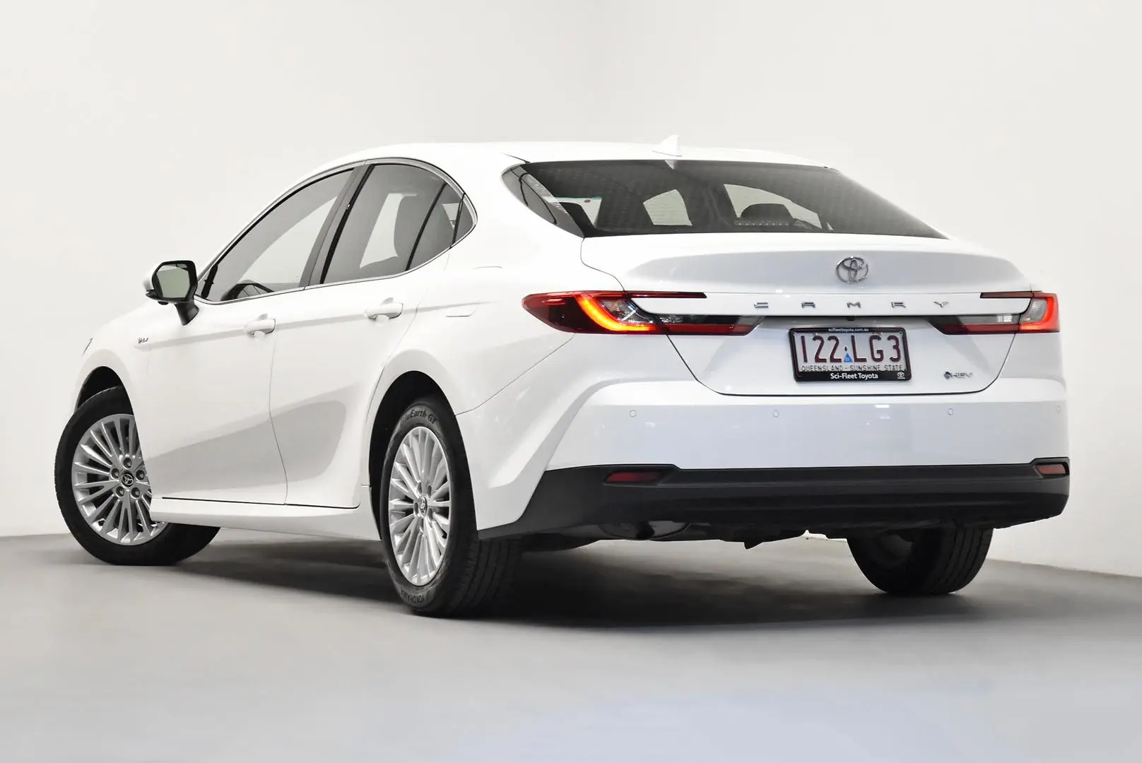2024 Toyota Camry Gallery Image 5
