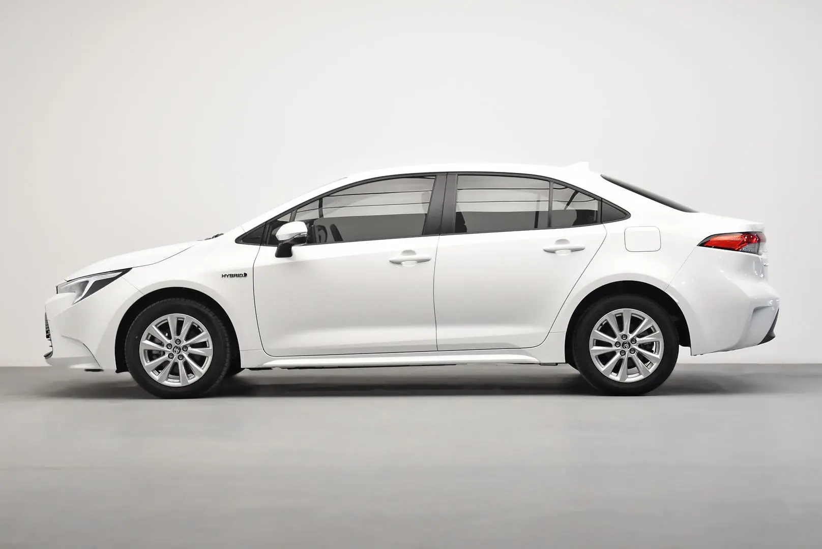 2024 Toyota Corolla Gallery Image 4