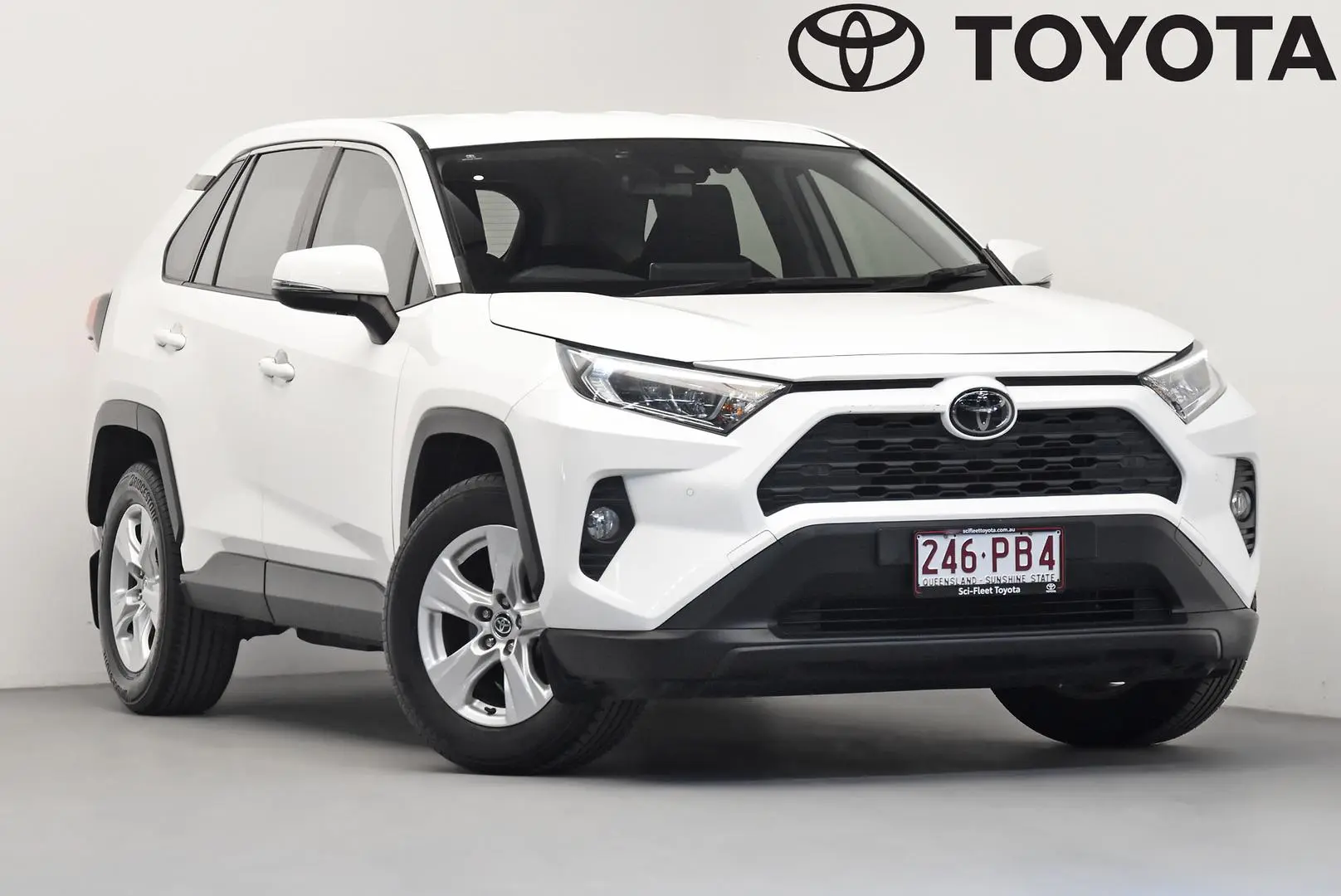 2019 Toyota RAV4 Gallery Image 1