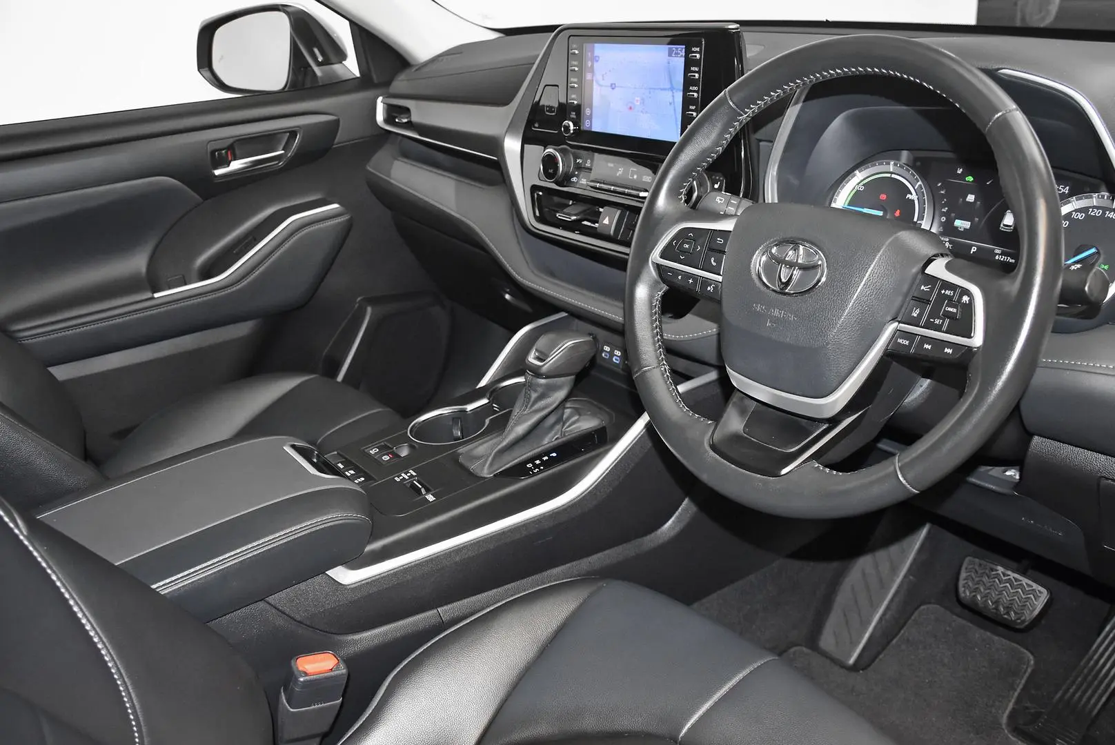 2022 Toyota Kluger Gallery Image 9