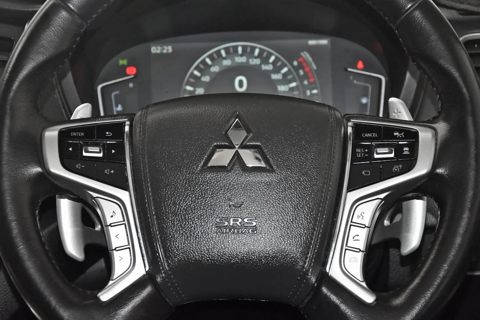 2022 Mitsubishi Pajero Sport Gallery Image 16