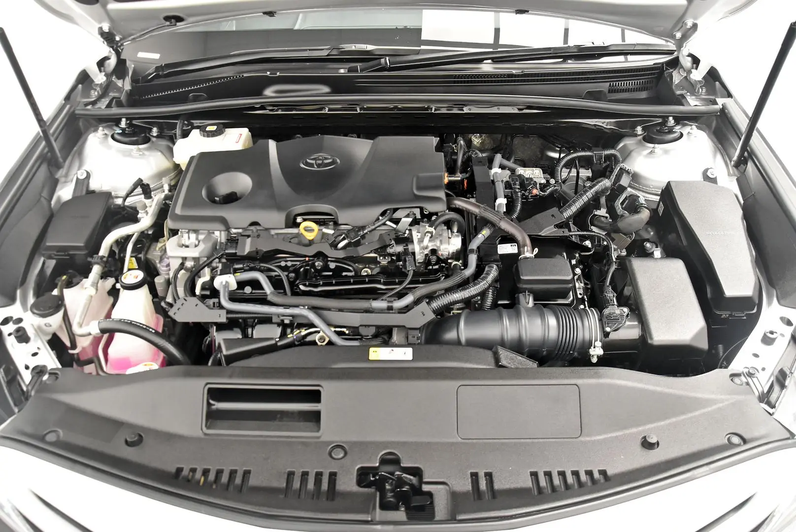 2021 Toyota Camry Gallery Image 22