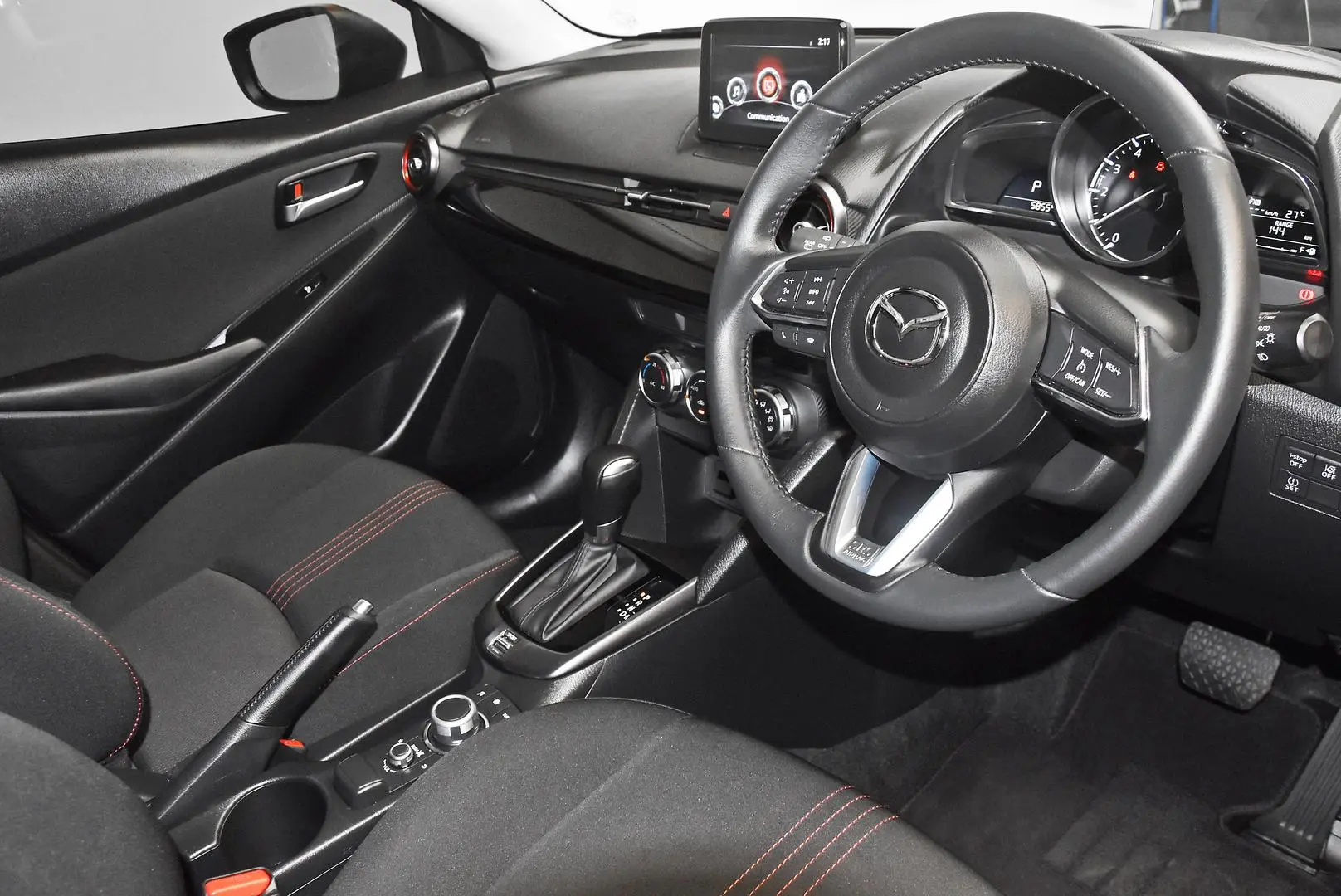 2024 Mazda 2 Gallery Image 8