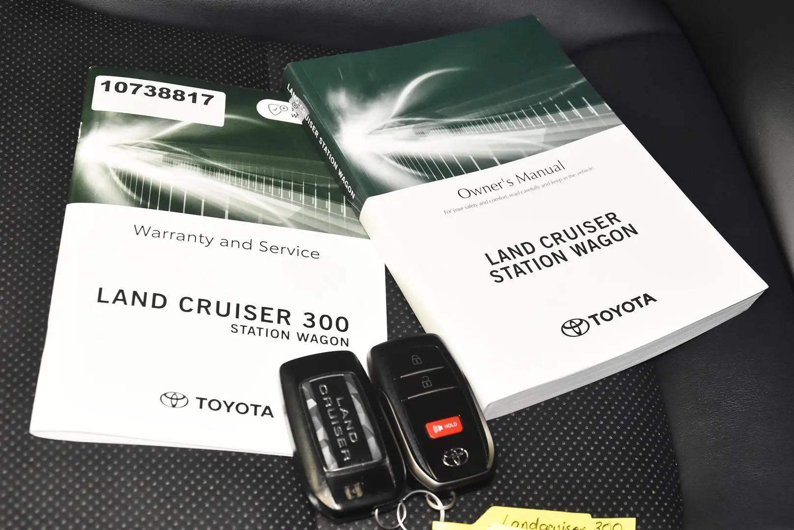 2022 Toyota Landcruiser Gallery Image 19