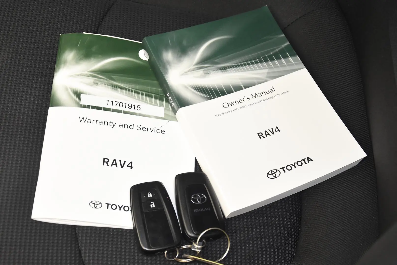 2024 Toyota RAV4 Gallery Image 19