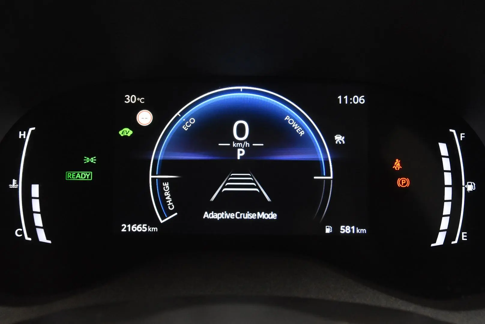 2025 Toyota Yaris Cross Gallery Image 11