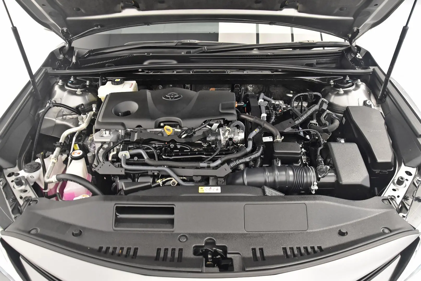 2023 Toyota Camry Gallery Image 21