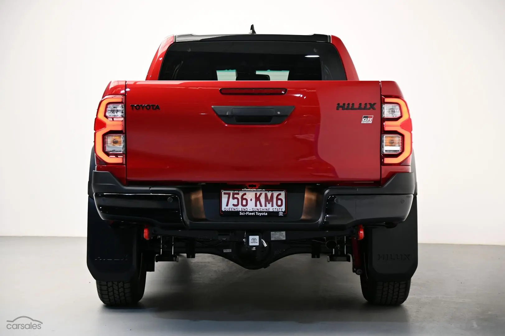 2024 Toyota Hilux Image 6