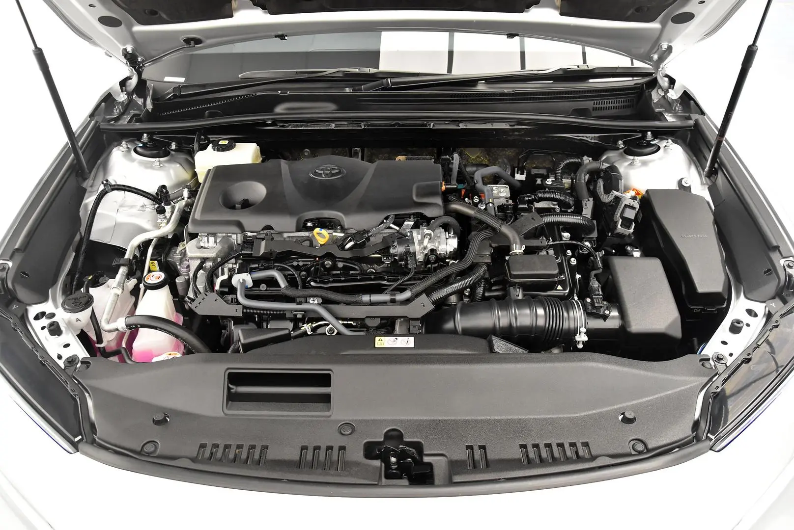 2024 Toyota Camry Gallery Image 21